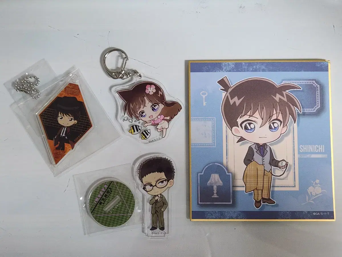 Detective Conan acrylic keyring, acrylic stand, colored paper