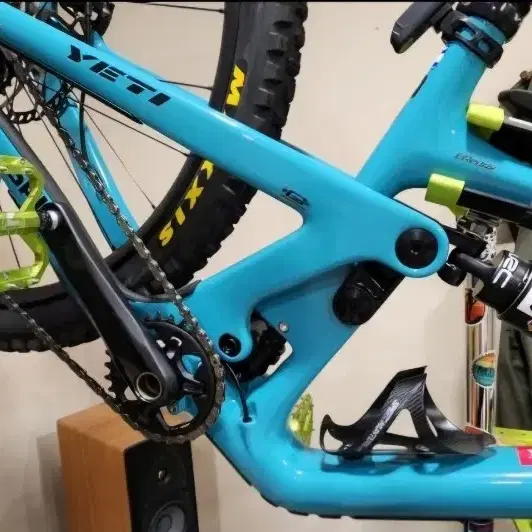 2022 YETI SB 150 풀카본 MTB