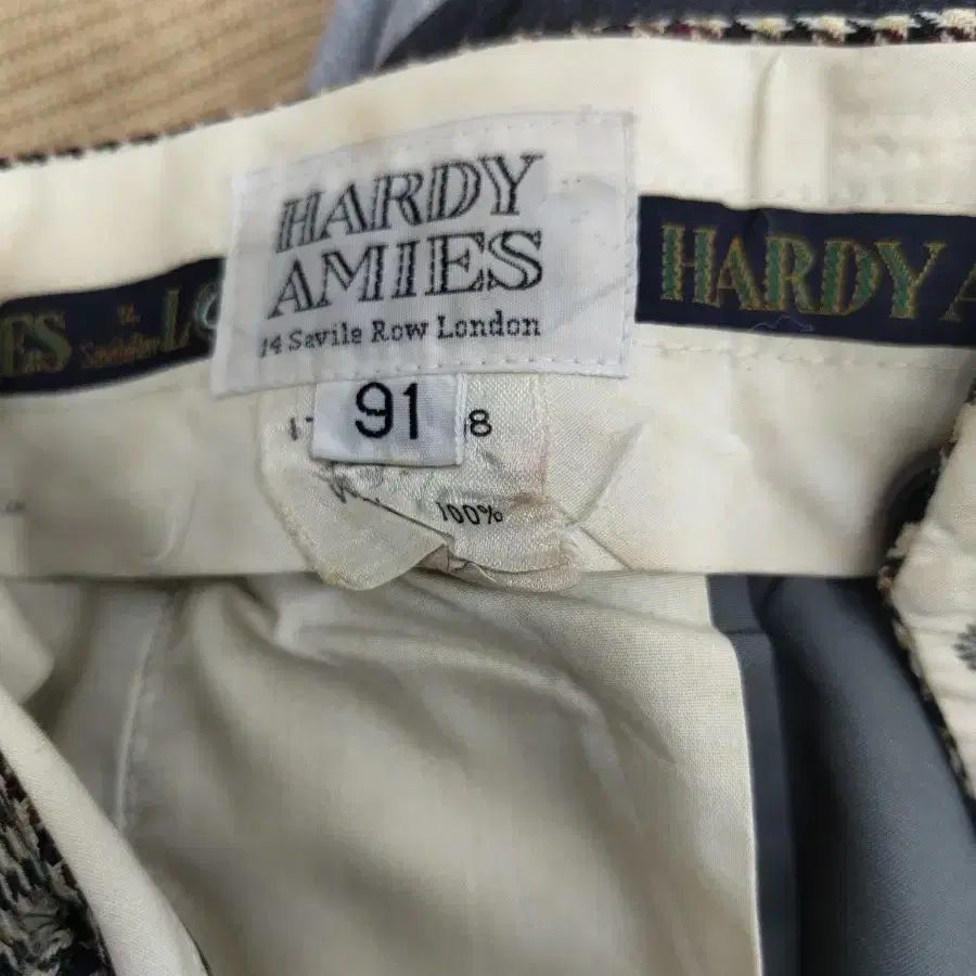 33) HARDY AMIES 빈티지 울 슬랙스 팝니다