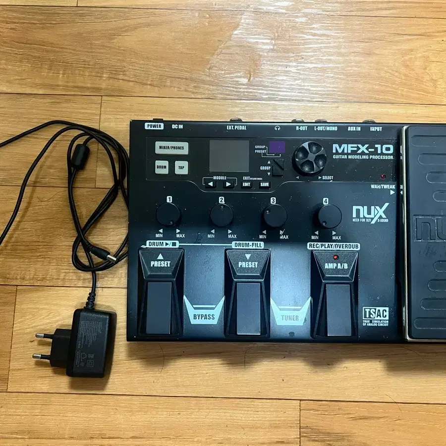 Nux MFX-10 기타 멀티이펙터