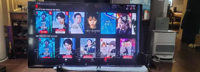 삼상스마트tv. QLED82인치