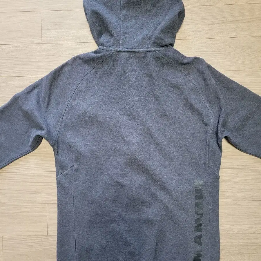 마무트 후드집업 Grey Asia Size L (98~103)