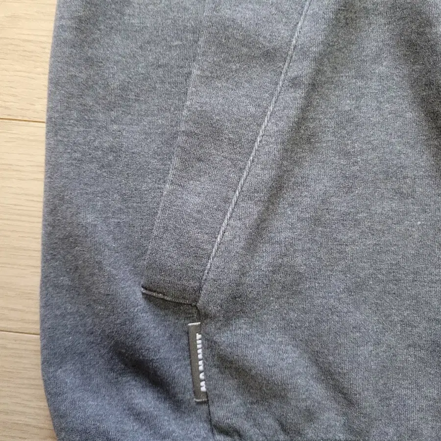 마무트 후드집업 Grey Asia Size L (98~103)