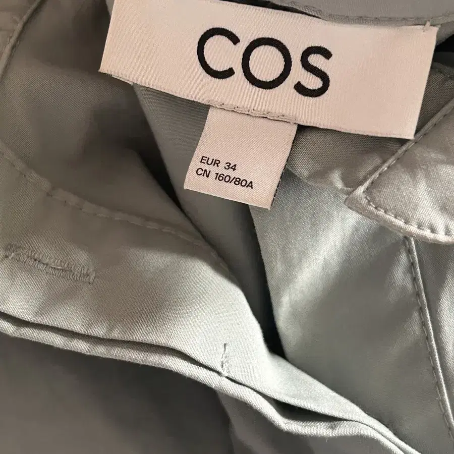 COS 원피스