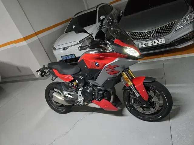 BMW F900XR  급매   (2만km,울산)21년식 오토바이,바이크