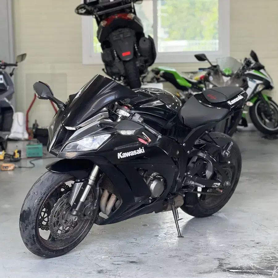 가와사키 닌자 zx10r 13년식 판매합니다