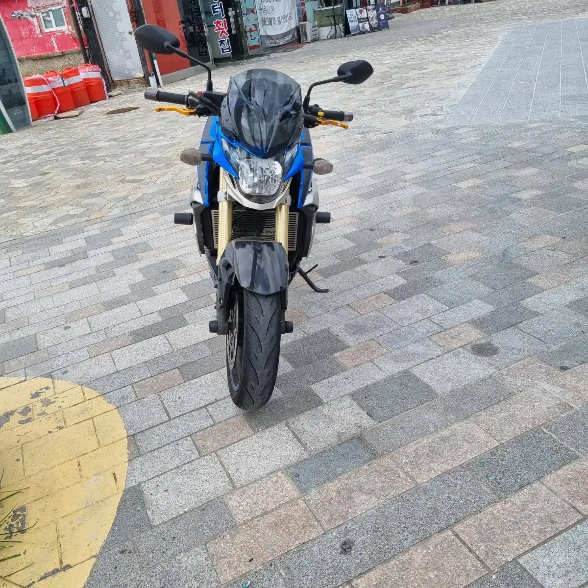 스즈키 gsr750a