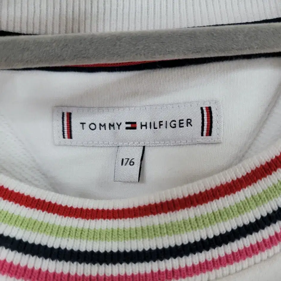 타미힐피거 Tommy Hilfiger 여성 맨투맨 스웻셔츠 M