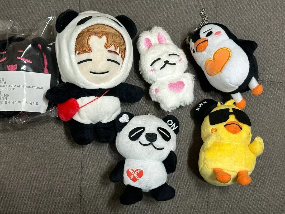 2pm jun. k JupiM doll bulk WTS