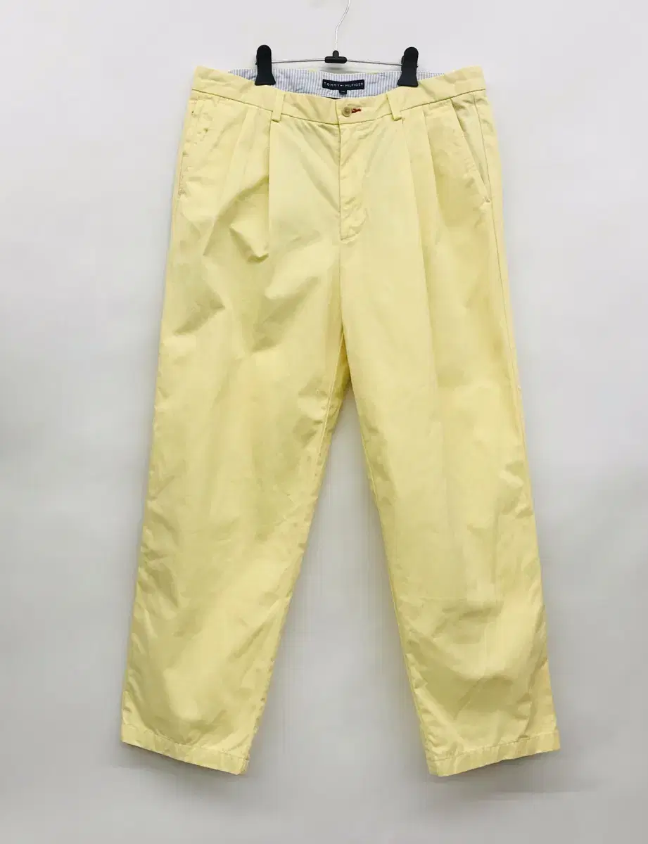 Tommy Hilfiger Cotton Pants (36 inches)