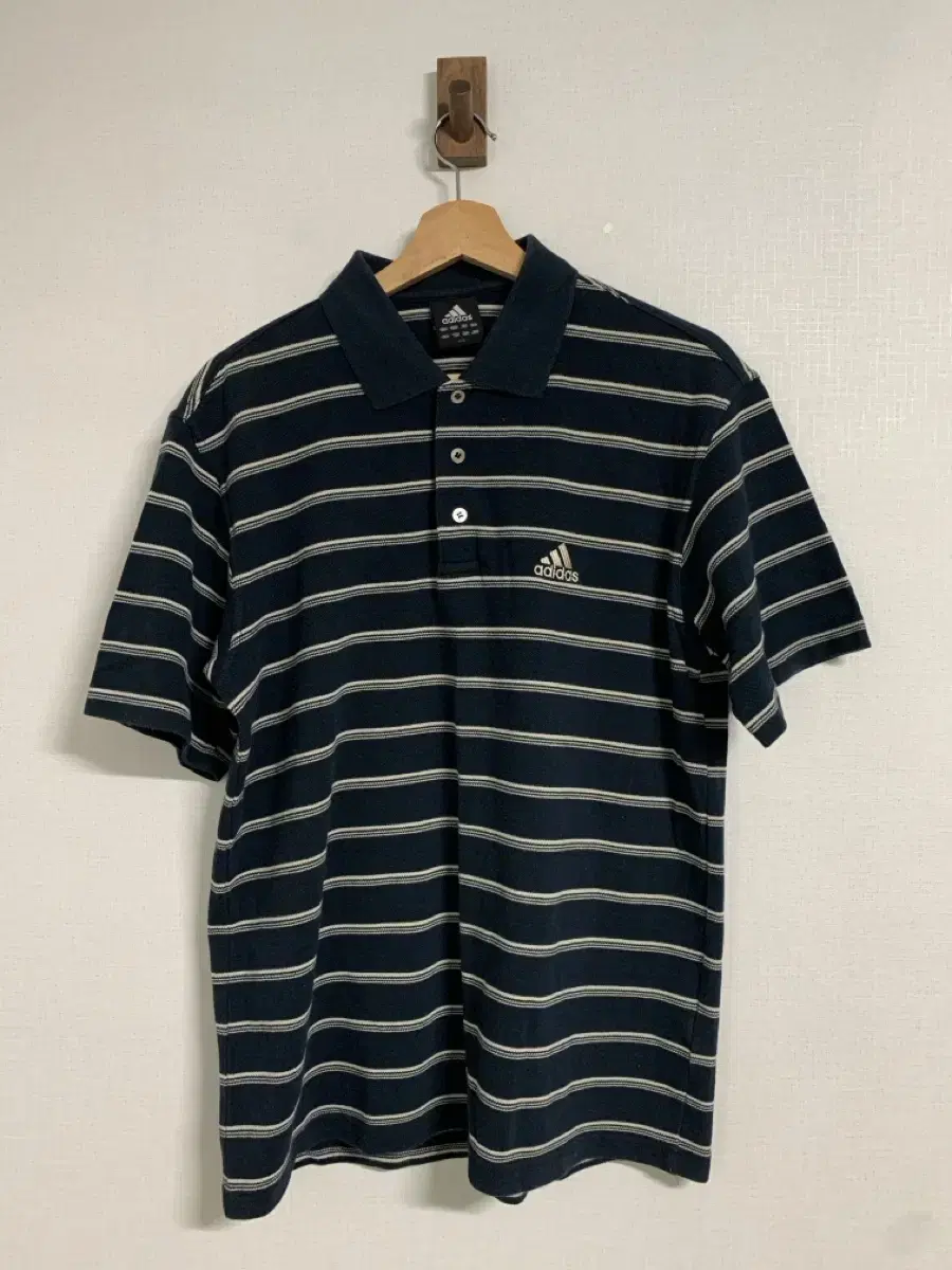 [100]00s adidas vintage old school short sleeve karati