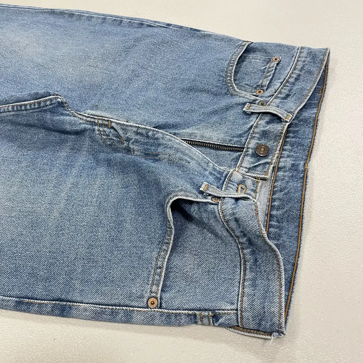 32인치) vintage LEVIS 리바이스 데님팬츠