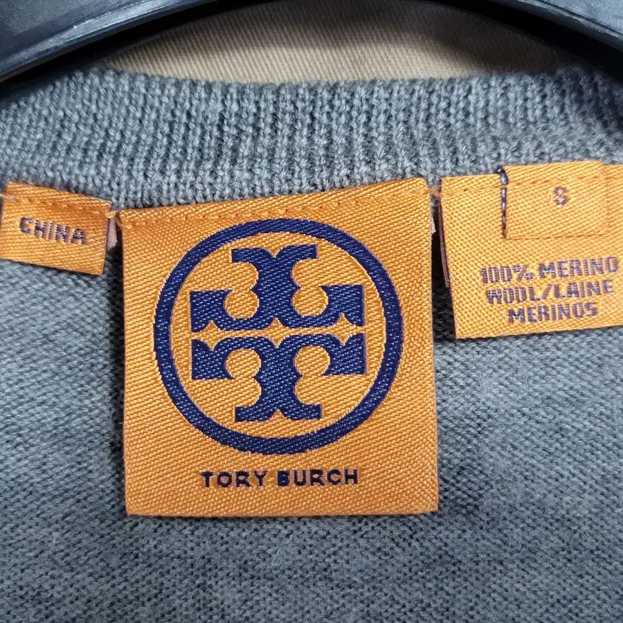 TORY BURCH 토리버치 여성 긴팔 라운드 니트티