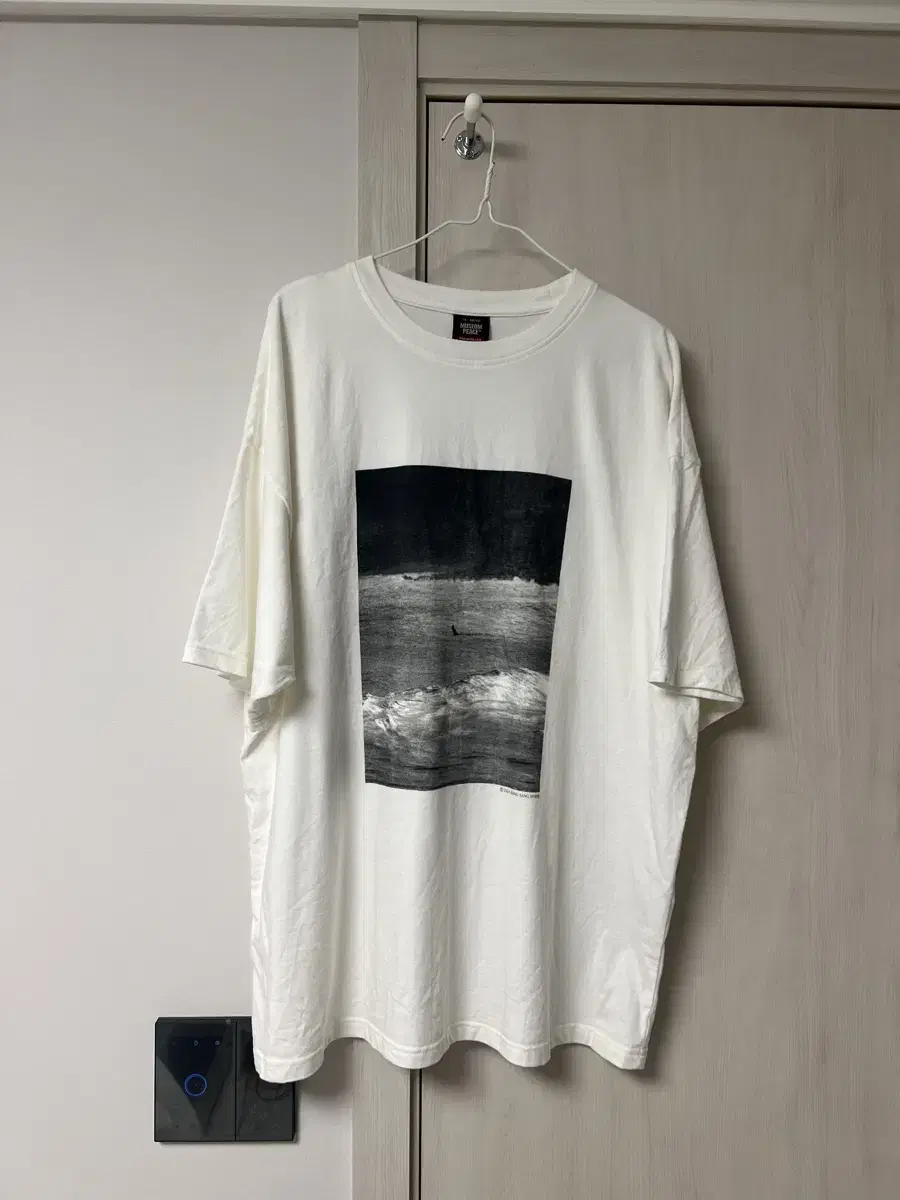 Duterte Sea-No Romance 01 S/S Tee Off White