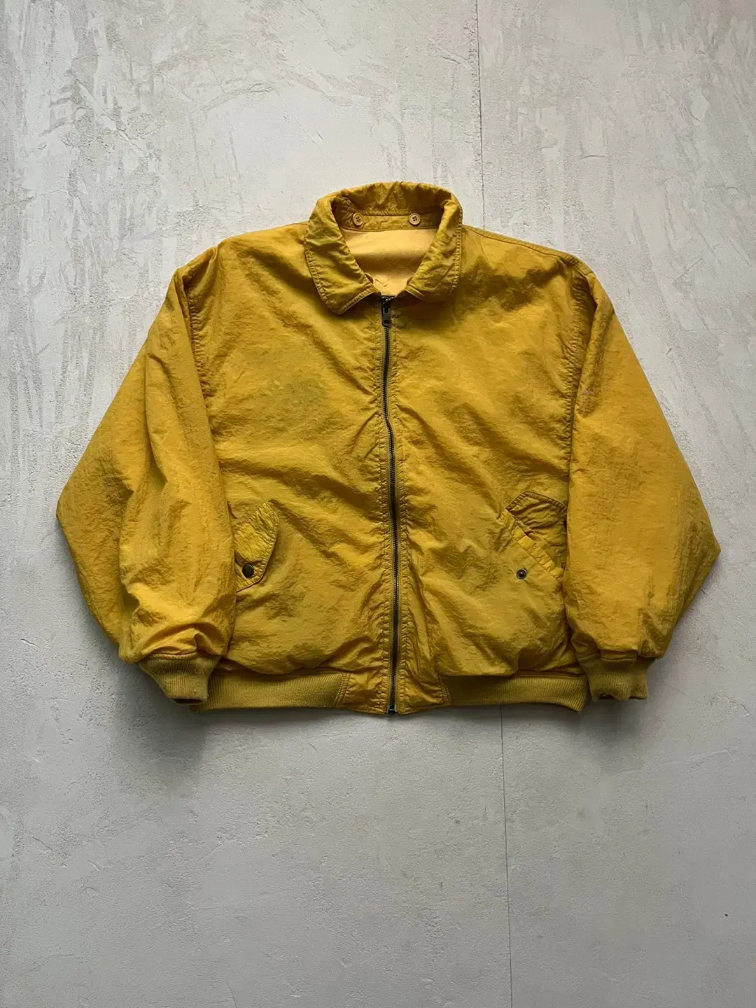 XL) Vintage Reversible Yellow Bomber Jacket