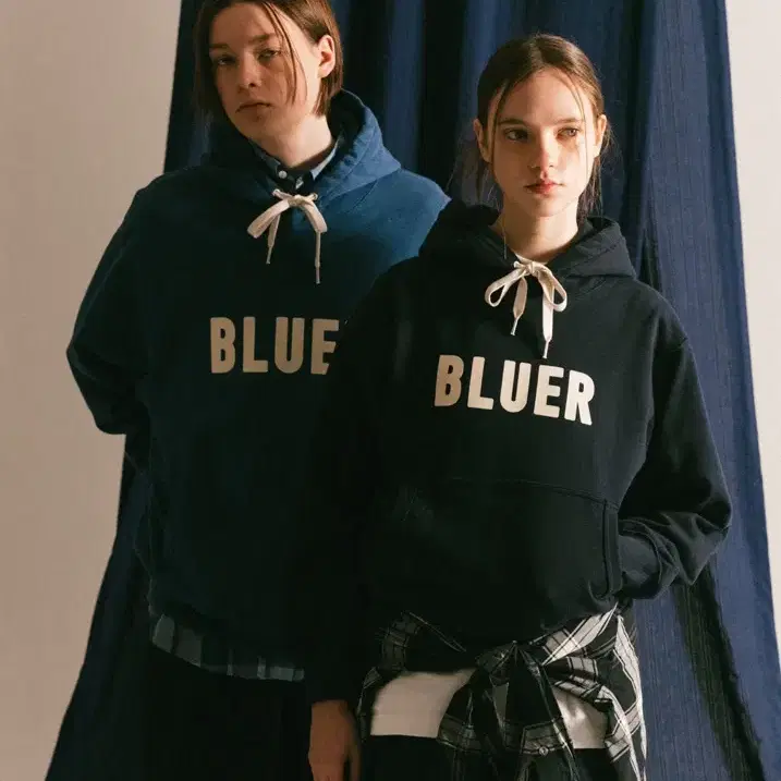 네이머클로딩 BLUER 팀 후드 네이비