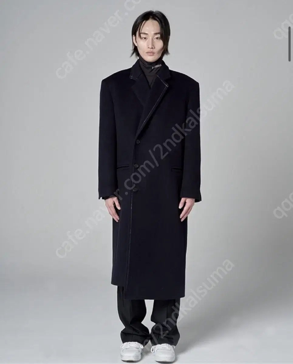 Junne Coat L