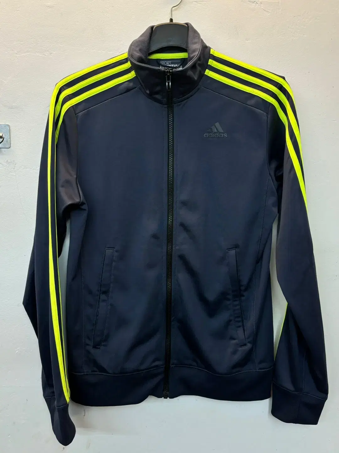 (Vintage) Adidas Fluorescent Jersey