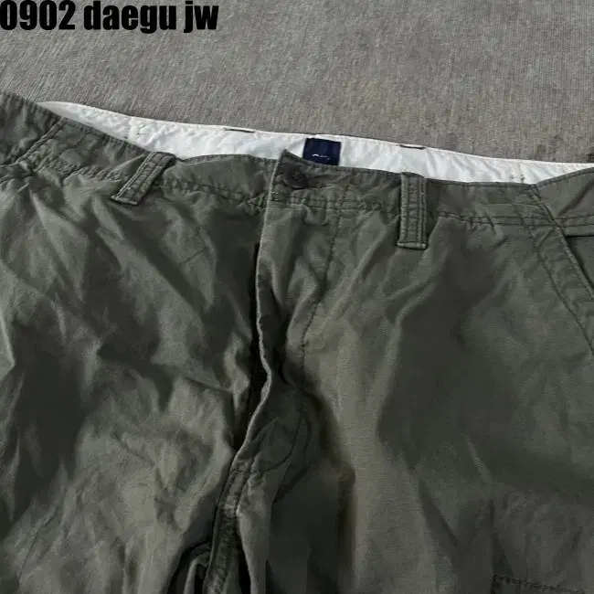 36 GAP PANTS 갭 반바지