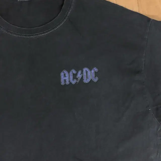 ACDC 1980 월드투어 피그먼트 워싱티셔츠 L