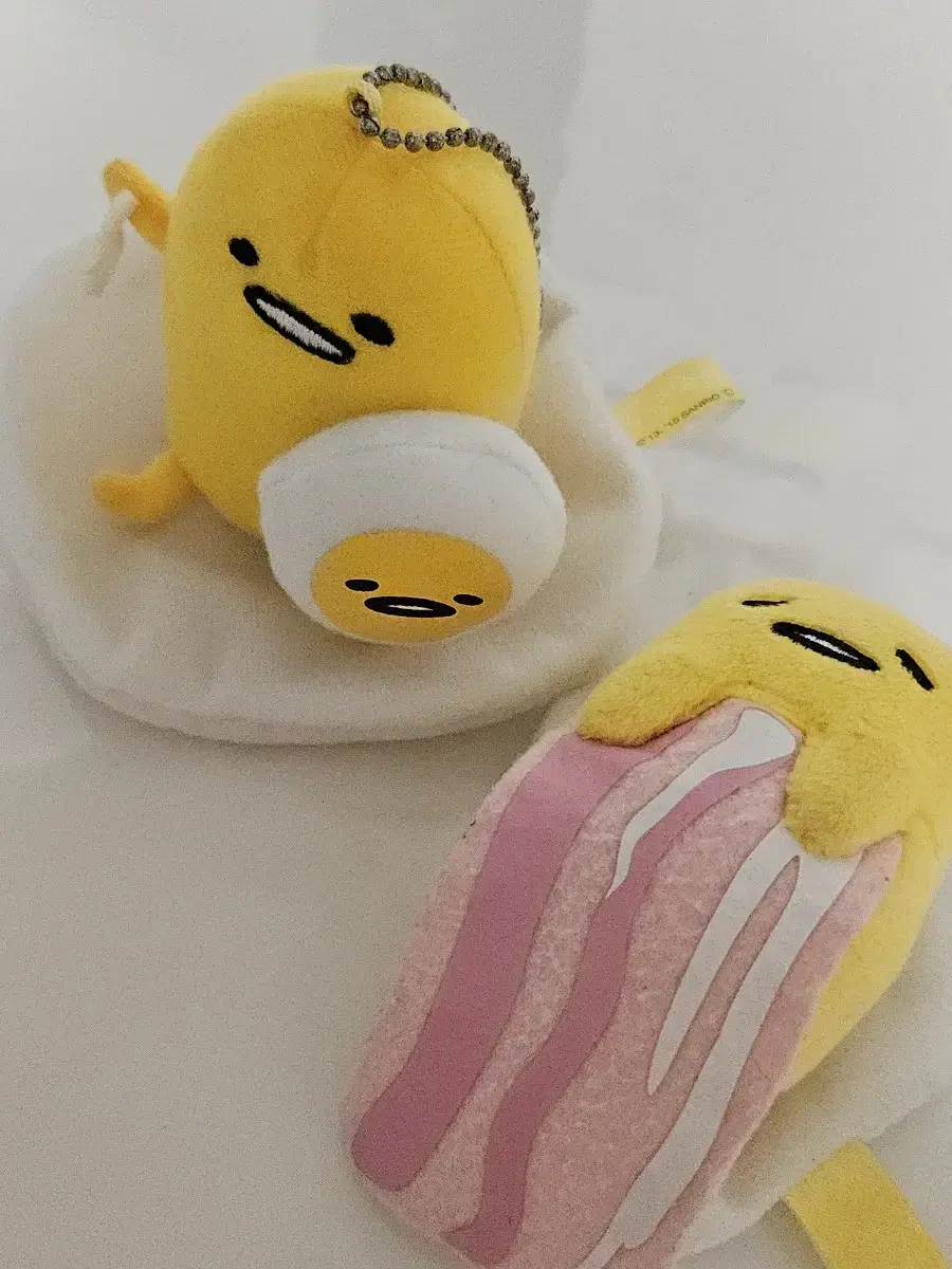 Gudetama Keyring