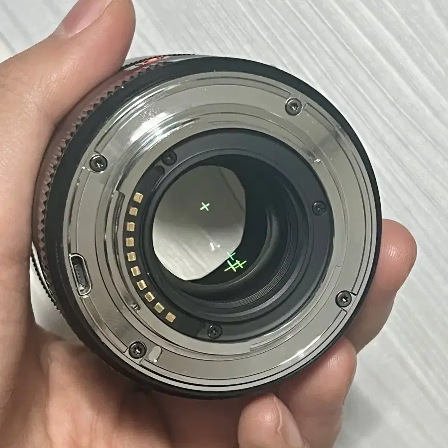 빌트록스 33mm F1.4 후지마운트