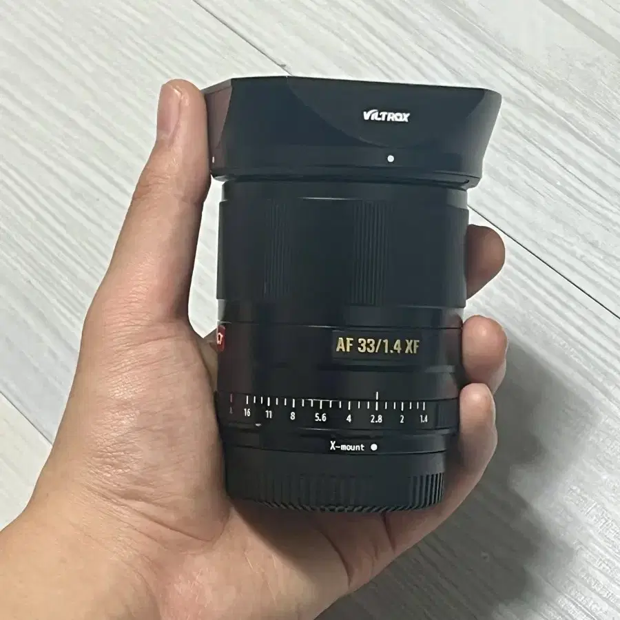 빌트록스 33mm F1.4 후지마운트