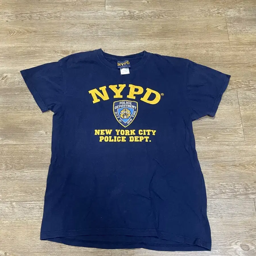 NYPD 티셔츠