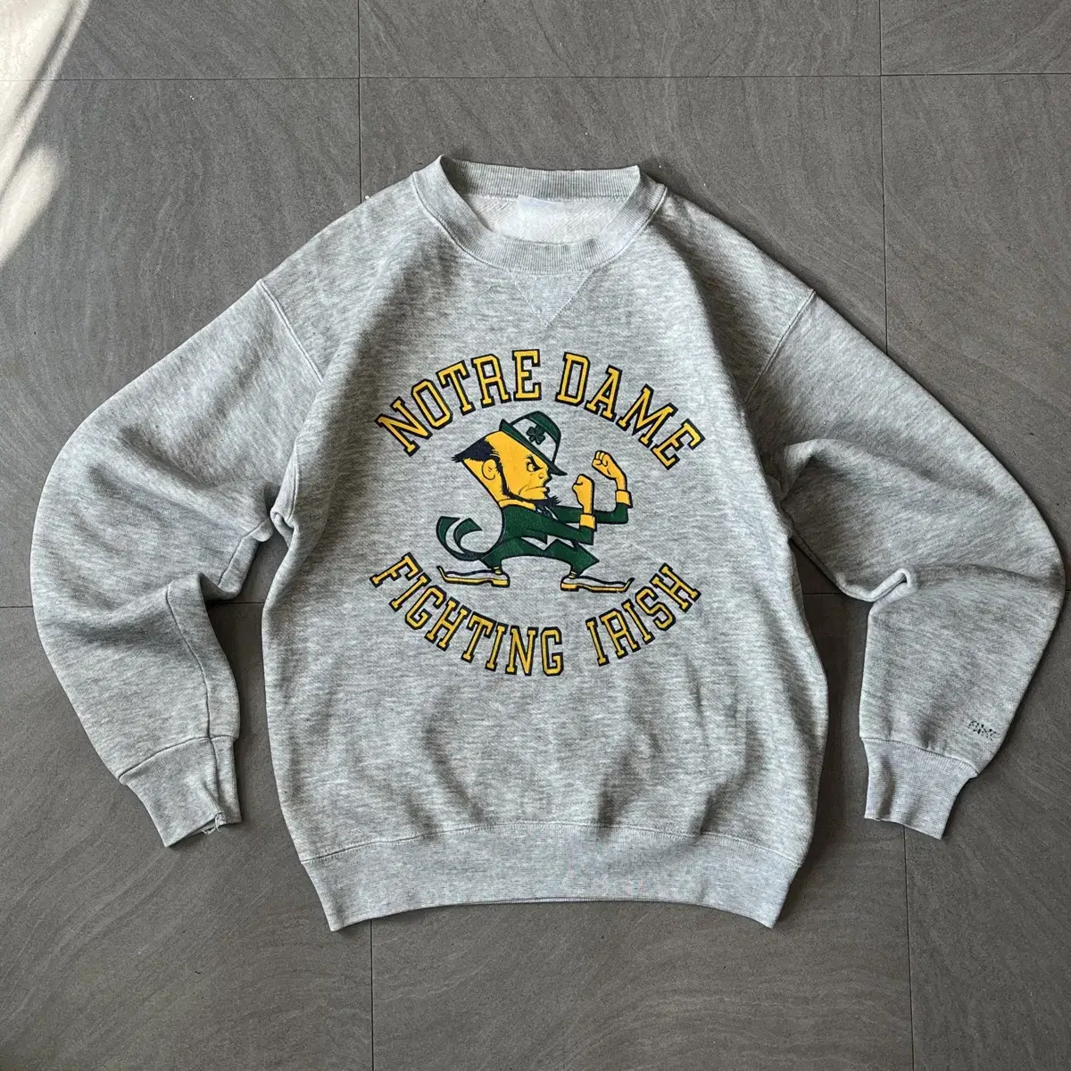 90s USA made vintage gray Notre Dame sweatshirt top in the 90s