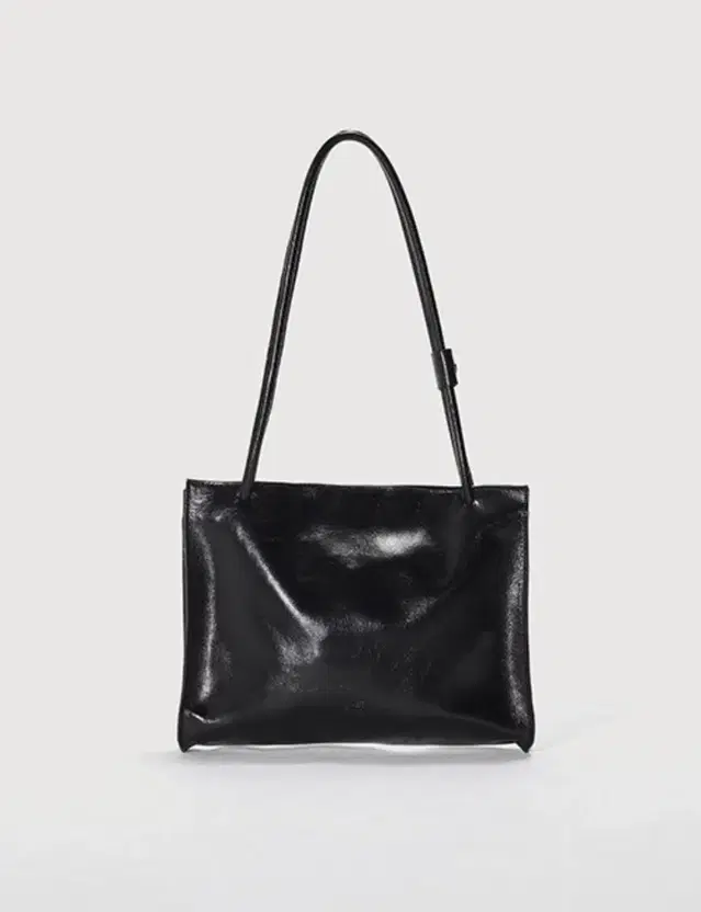 지수 ZISOO PLAIN SQUARE BAG (BK)새상품 (가격내림)