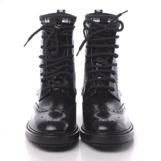 디올 정품 앵클부츠 미착용 커플부츠 Dior D-Order Boots