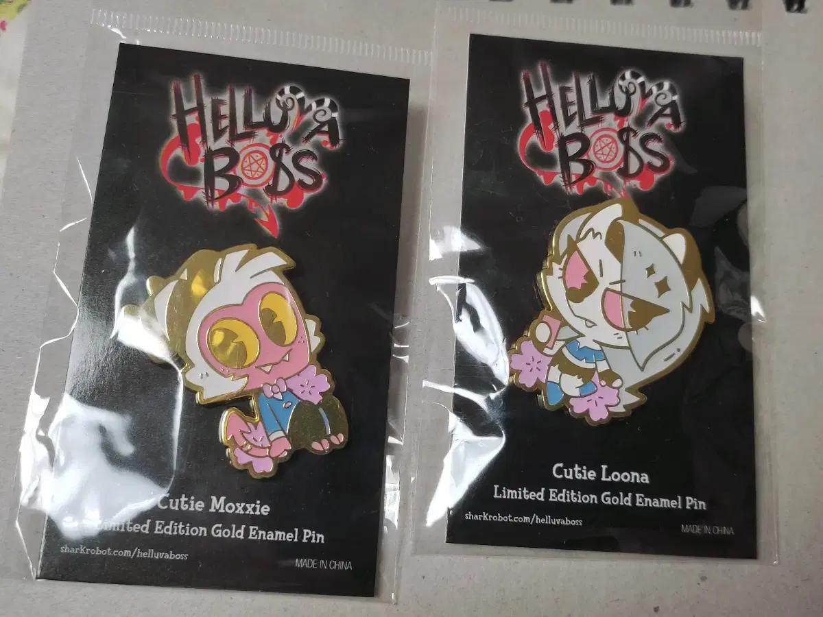 Helubabos Moxie luna badges bulk sells