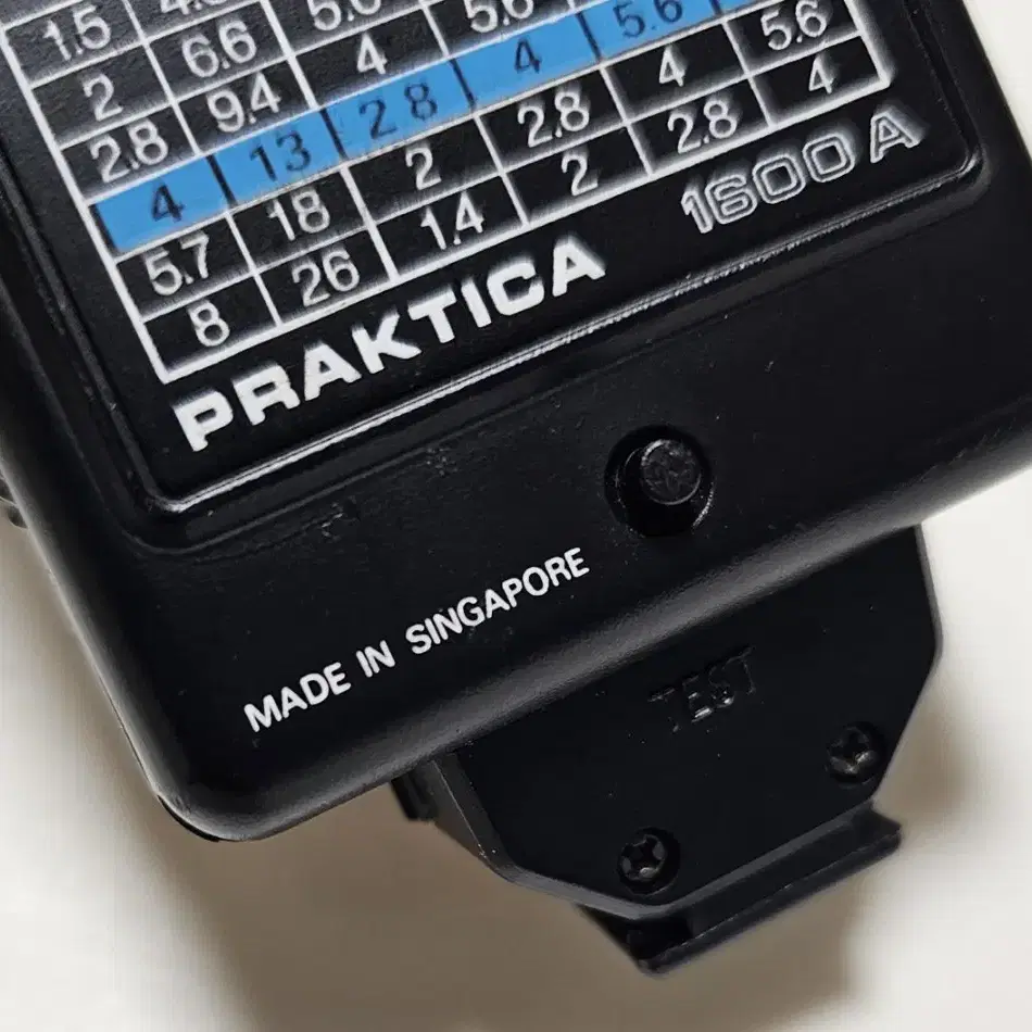 엔틱 플래시 PRAKTICA 1600A