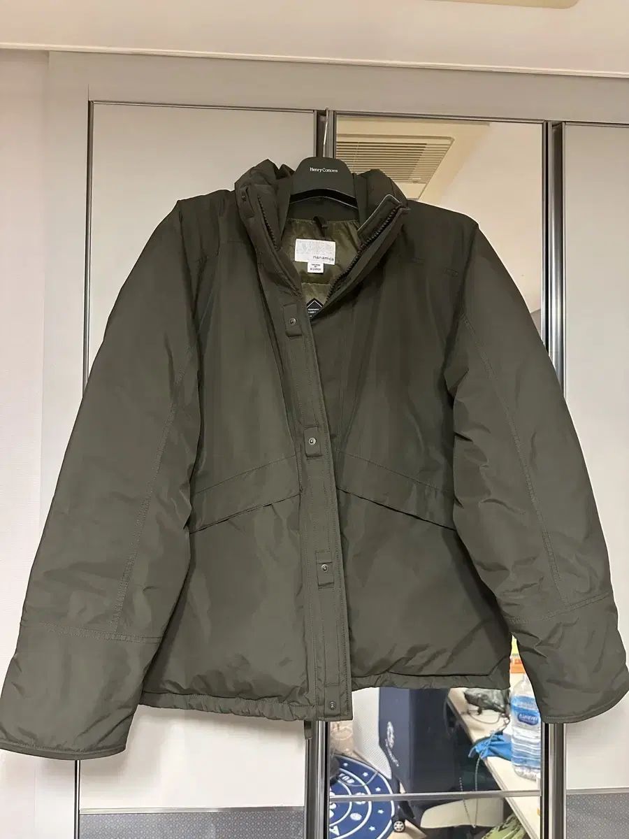 [XL]Nanamika Gore-Tex Short Down Jacket Khaki Green