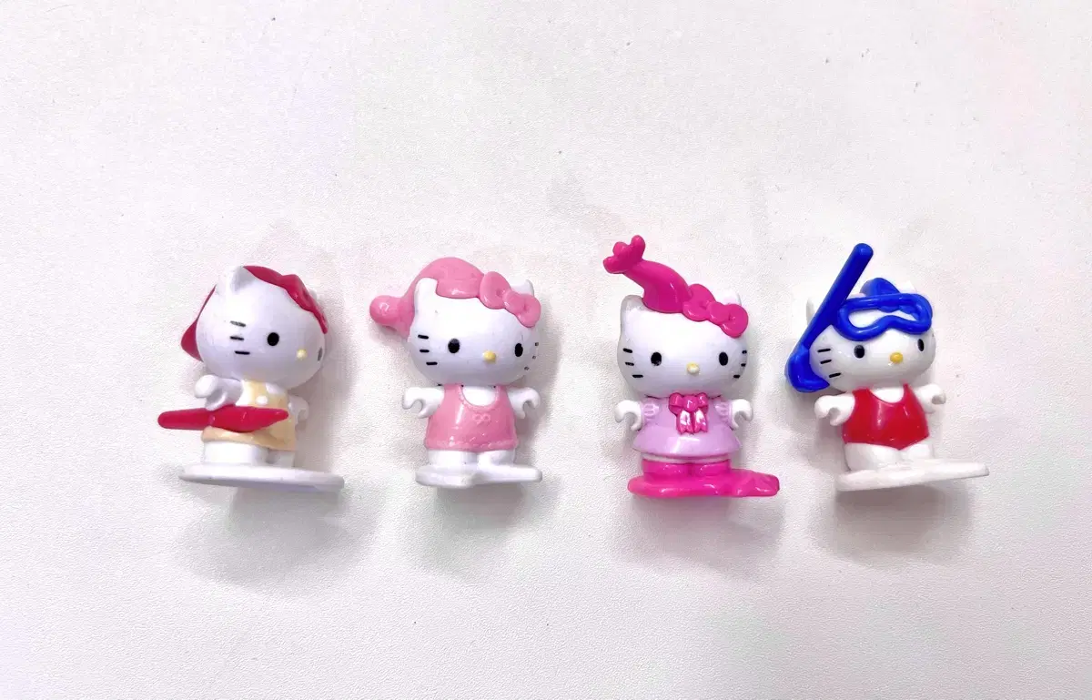 Kitty Kernel Figures 4P Set