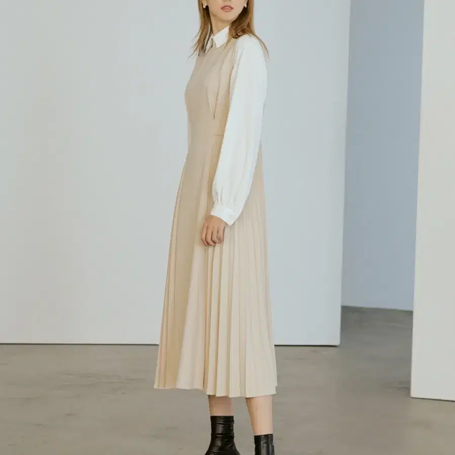 RE_L Button pleats long dress (beige)