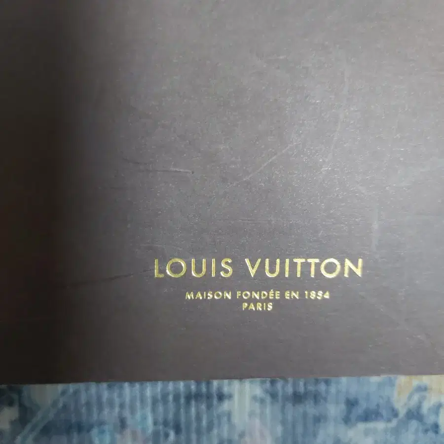 LOUIS VUITTON 루이비통 디자인북