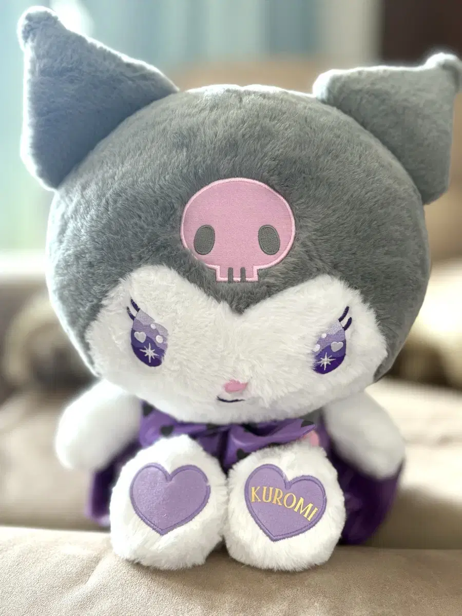 [Won't go cheap] Kuromi Bus Dey Extra Large doll Sanrio