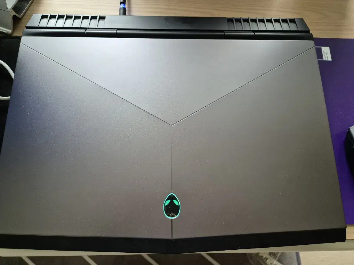 델 에일리언웨어 Alienware 17 R4 팝니다