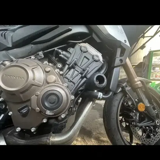 2021년 cb650r 맷블랙 판매(겨울지나면가격올림)