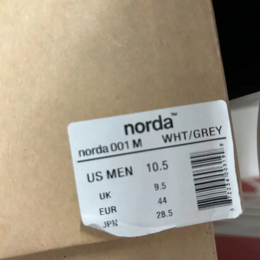 NORDA 001 WHITE 노다 001 화이트 285