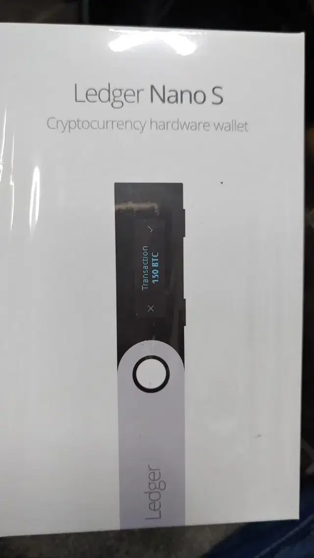 Ledger Nano S 비트코인,이더리움등등 usb 지갑 미개봉 팝니다