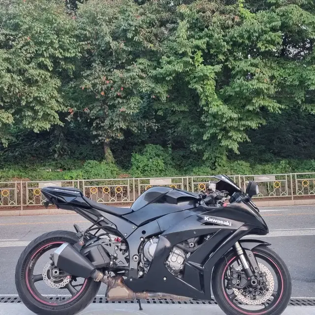 가와사키 zx10r 13년식/70@@@/컨디션s급/급매합니다.