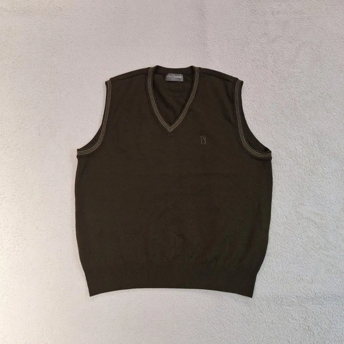 PGA Knit Vest105