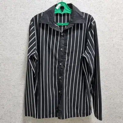 G421 Women's Striped Shirt