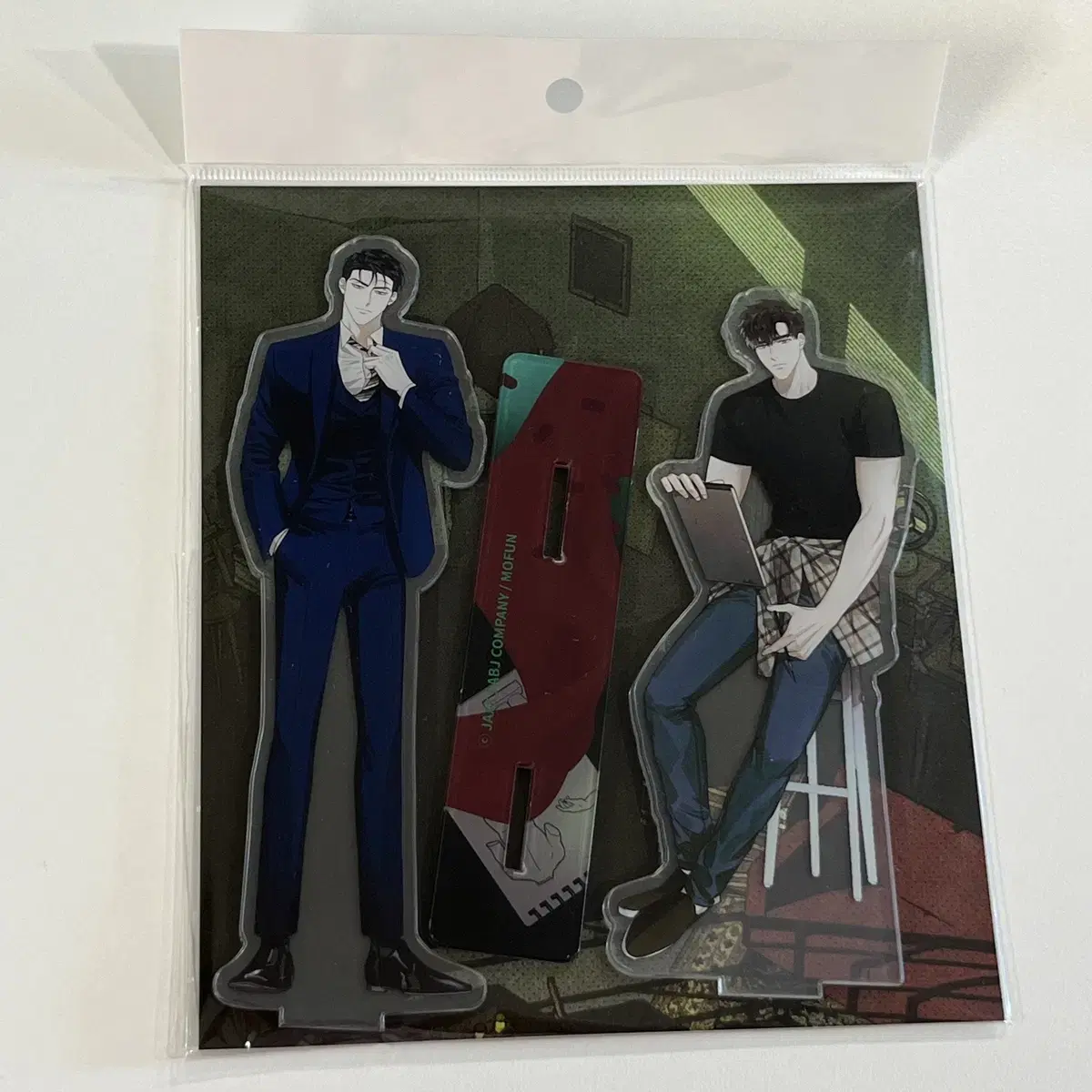 Green All-over Acrylic Stand Unsealed