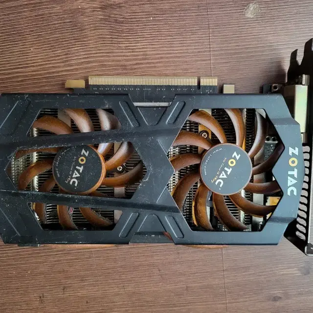 그래픽 카드  ZOTAC 지포스 GTX660