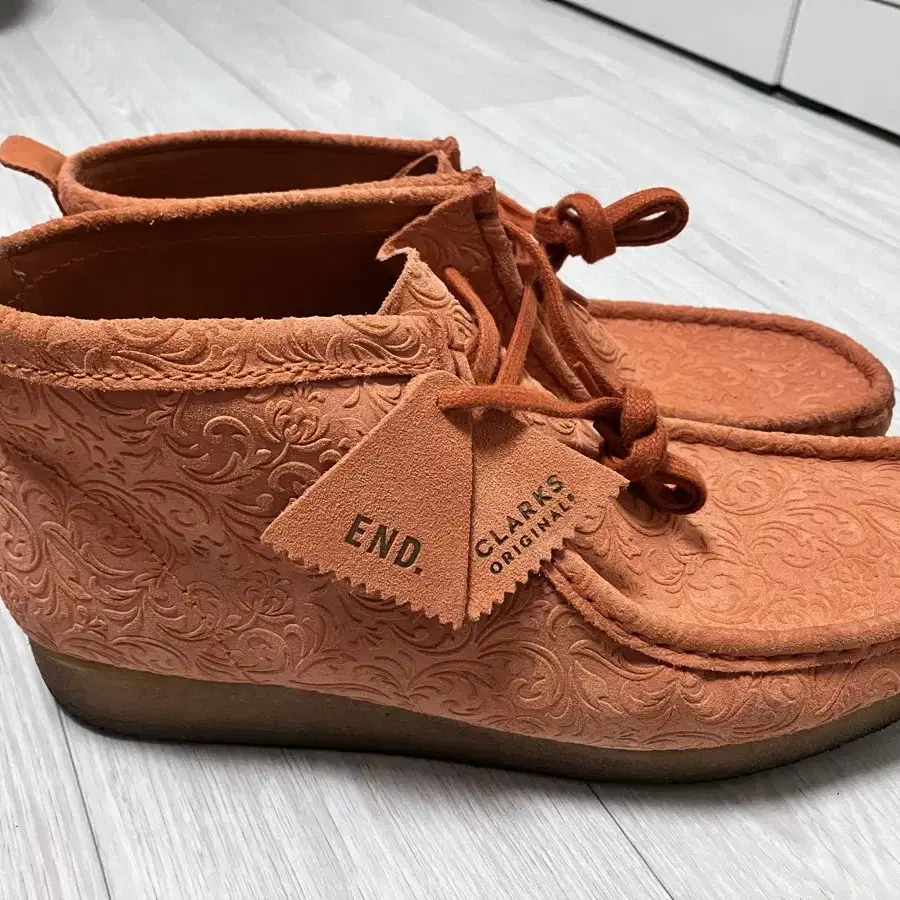 Clarks 클락스 왈라비 부츠 플라워 스웨이드 UK10.5