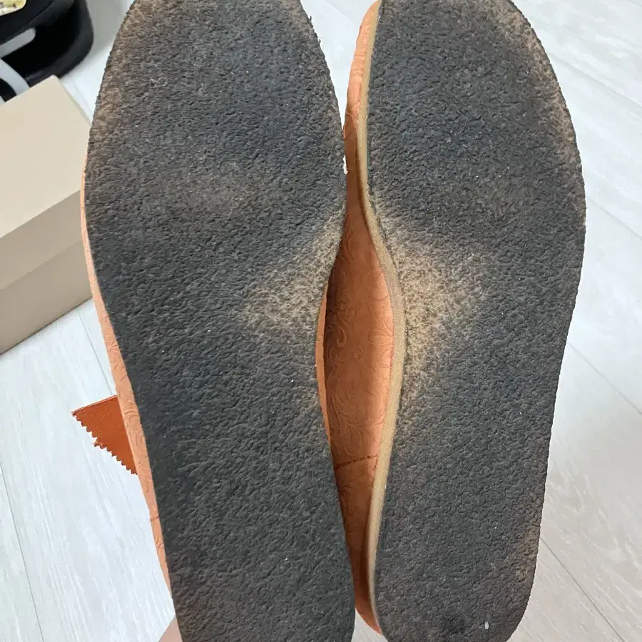 Clarks 클락스 왈라비 부츠 플라워 스웨이드 UK10.5