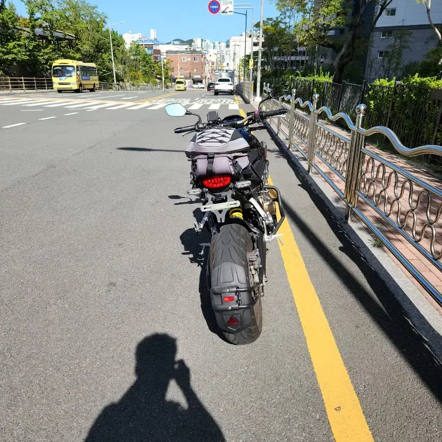 19년식 CB650RA 팝니다